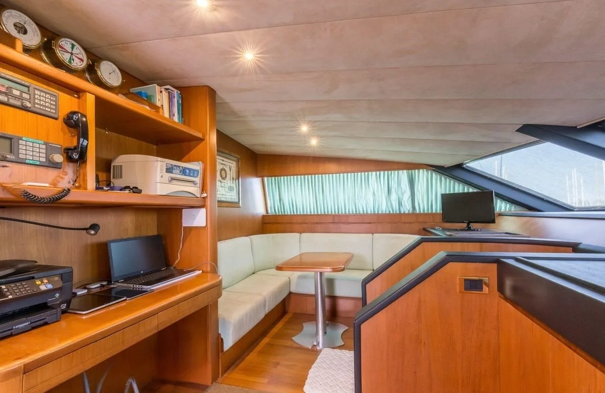 A preview of interior Bridge driving area