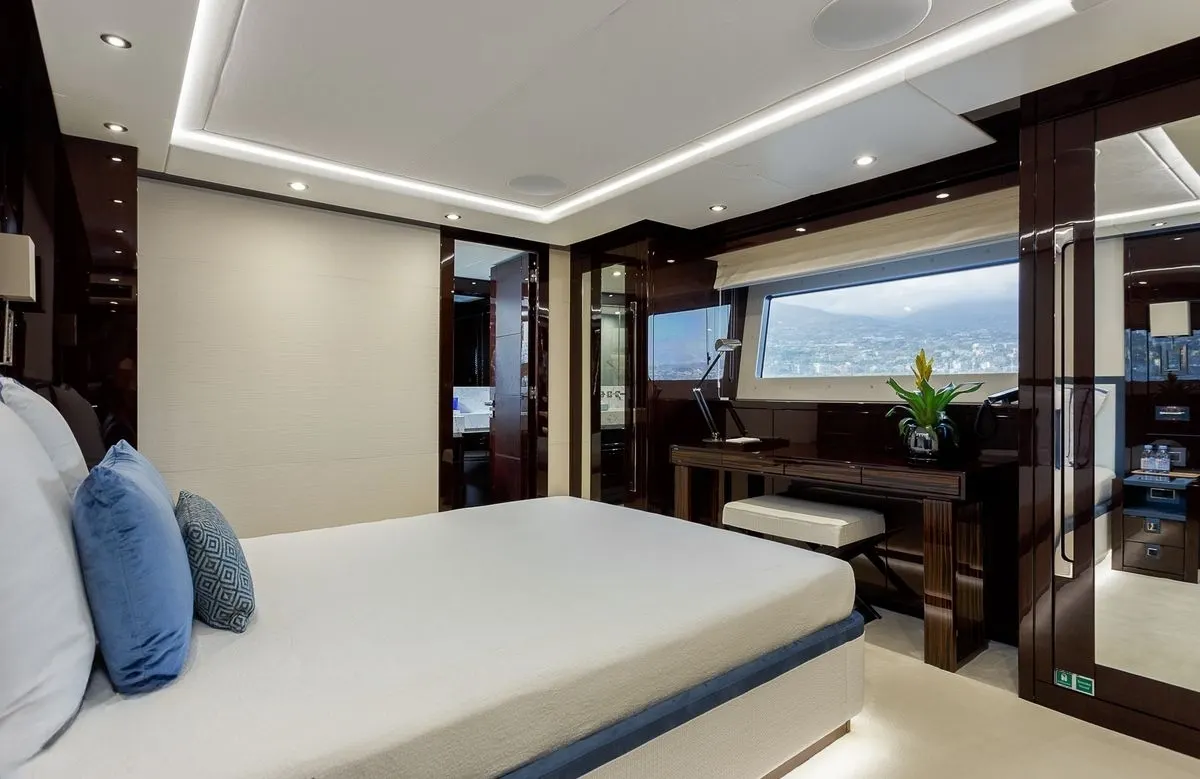 A preview of interior Bedroom cabin