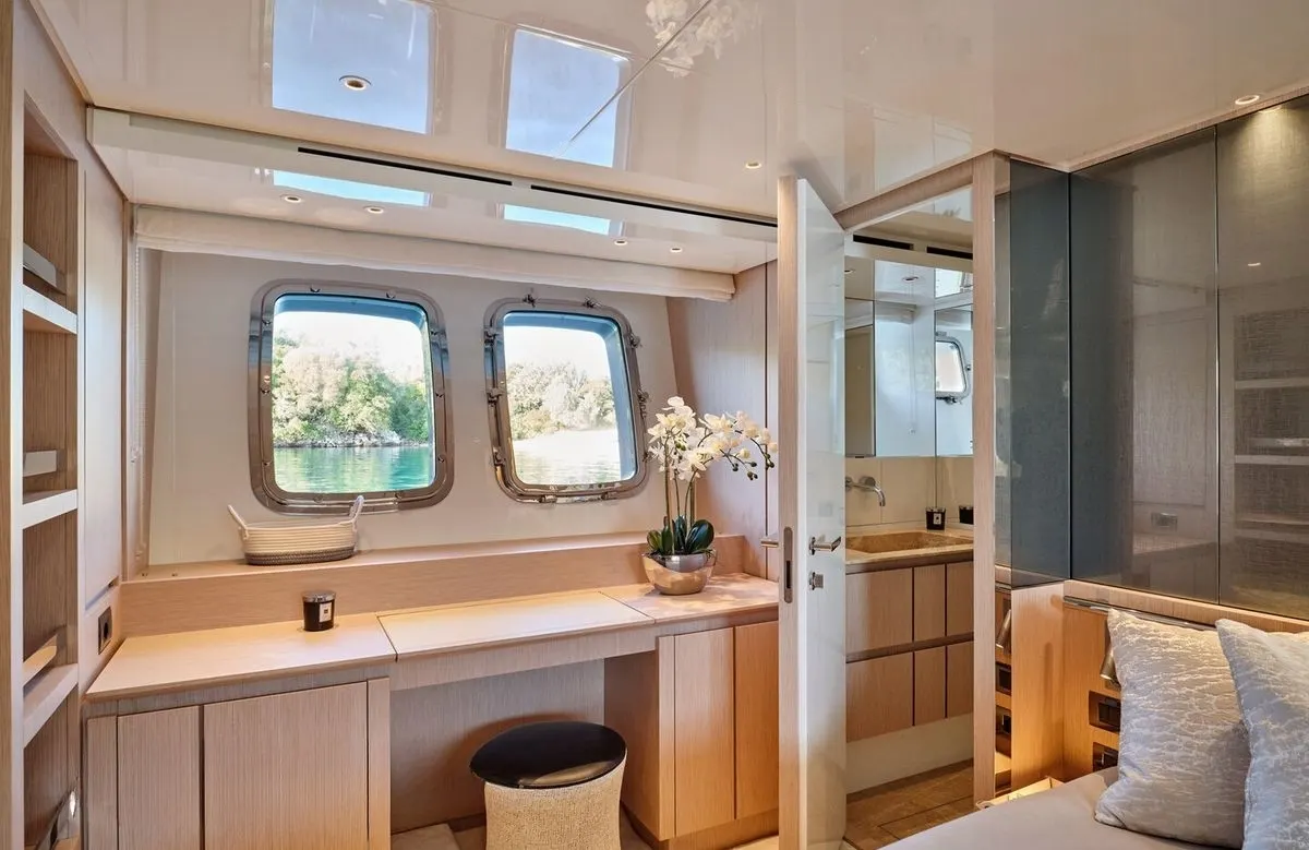 A preview of interior Bedroom cabin