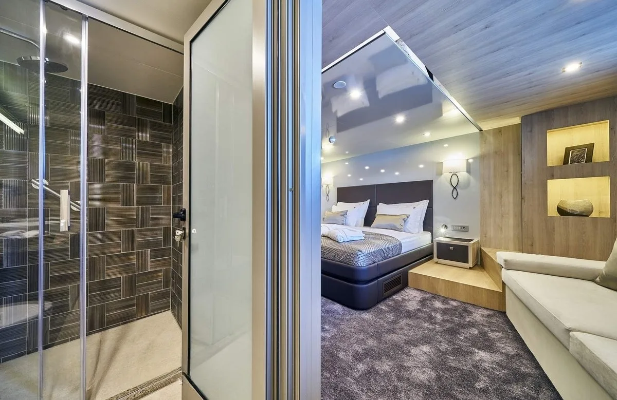 A preview of interior Bedroom cabin