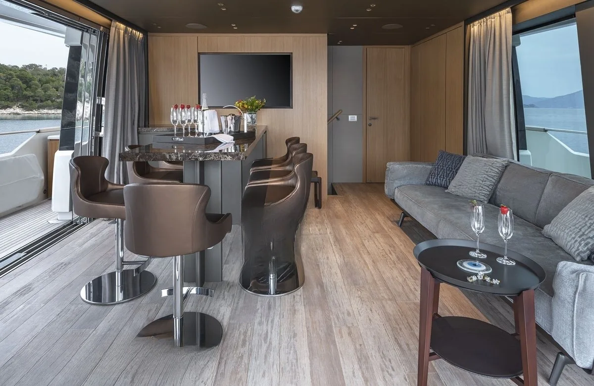 A preview of interior Bar or dance club