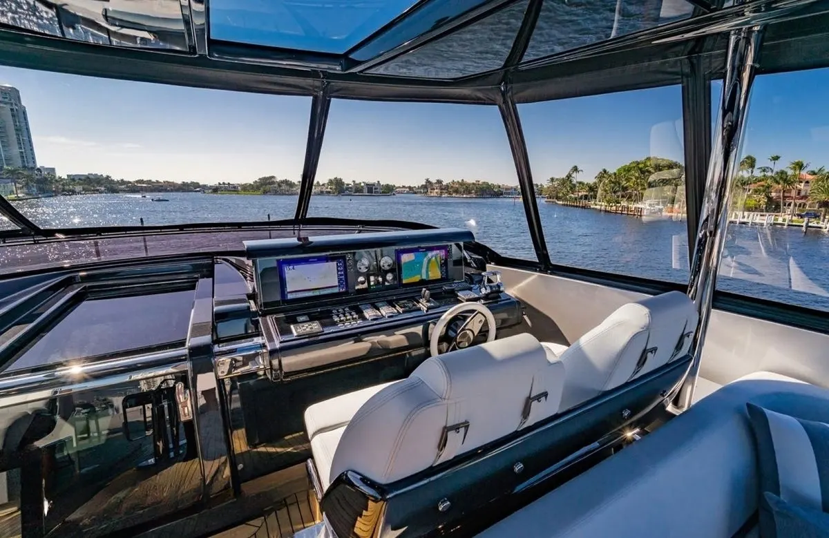 A preview of interior Bridge driving area