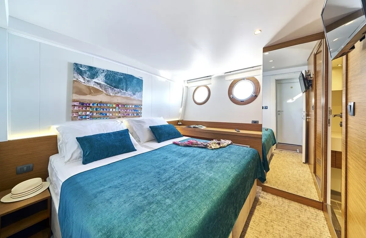 A preview of interior Bedroom cabin