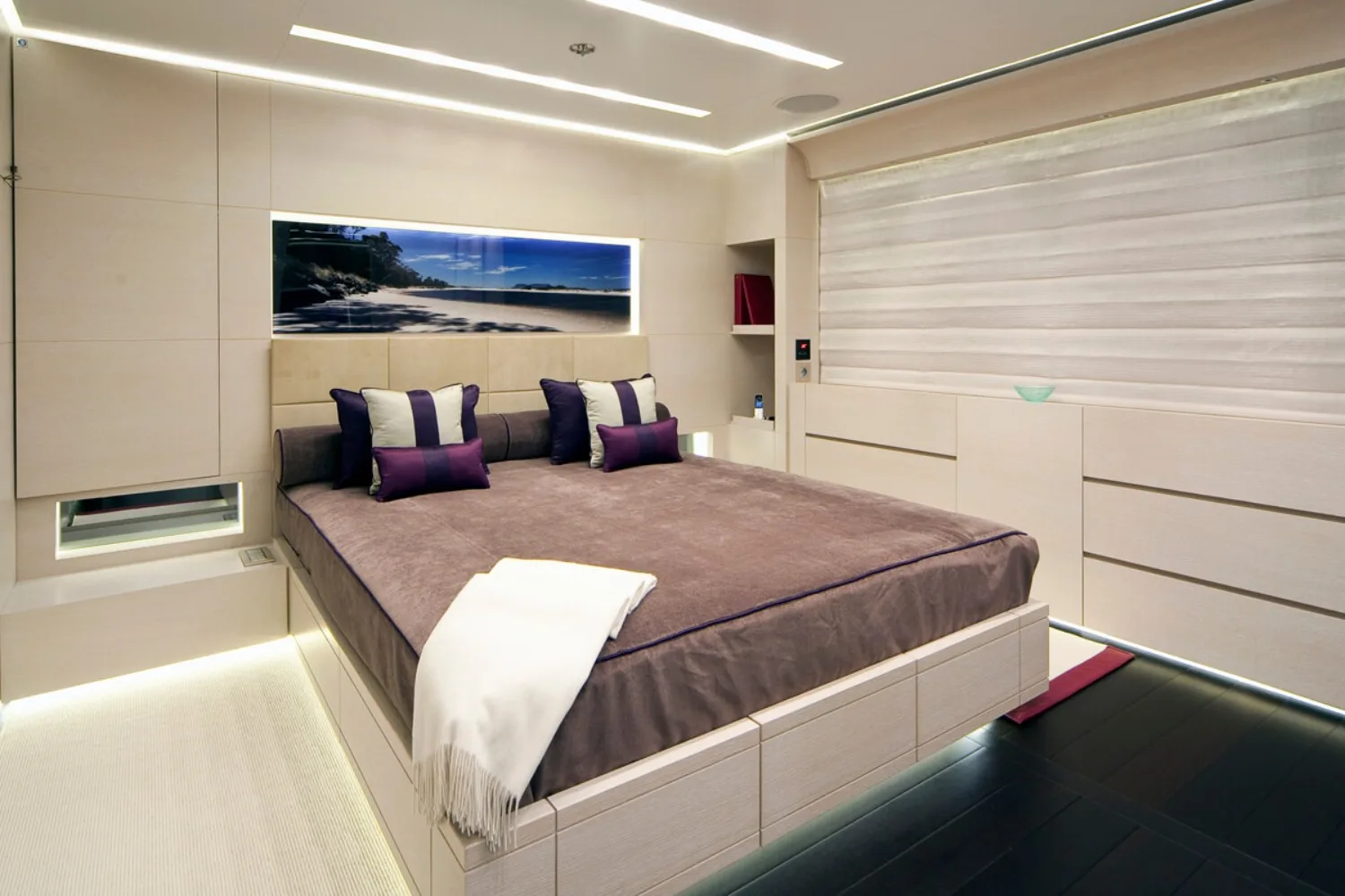 A preview of interior Bedroom cabin