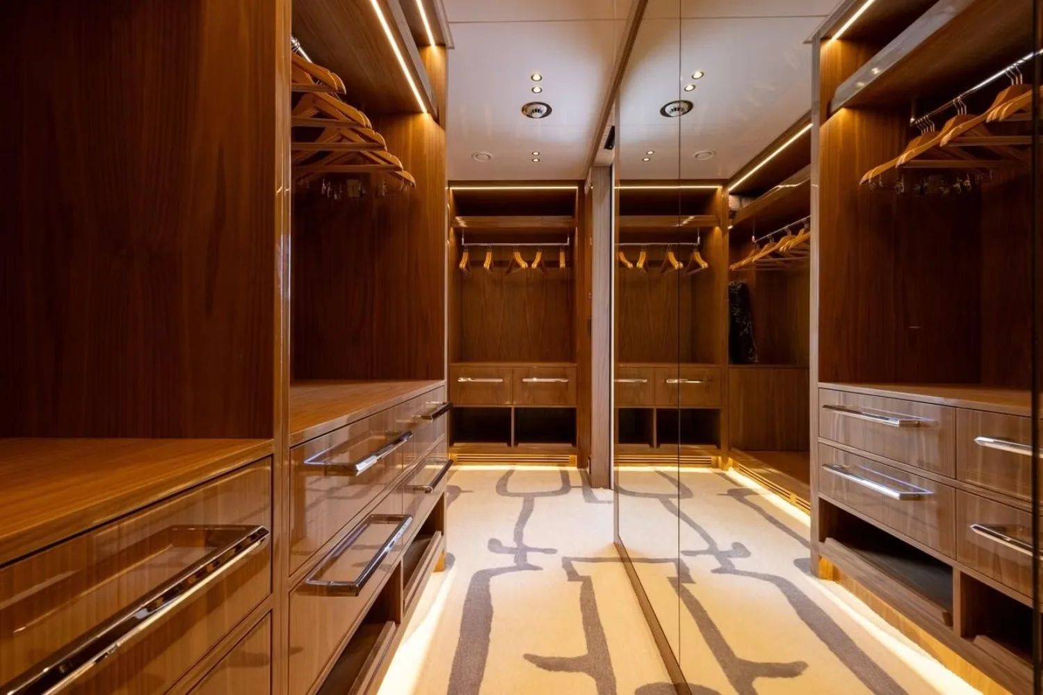 A preview of interior Closet