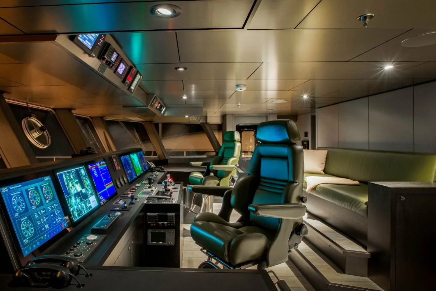 A preview of interior Bridge driving area