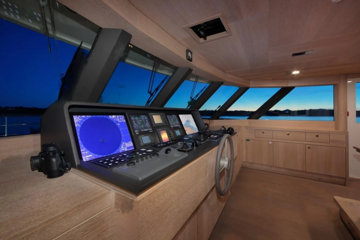 A preview of interior Bridge driving area