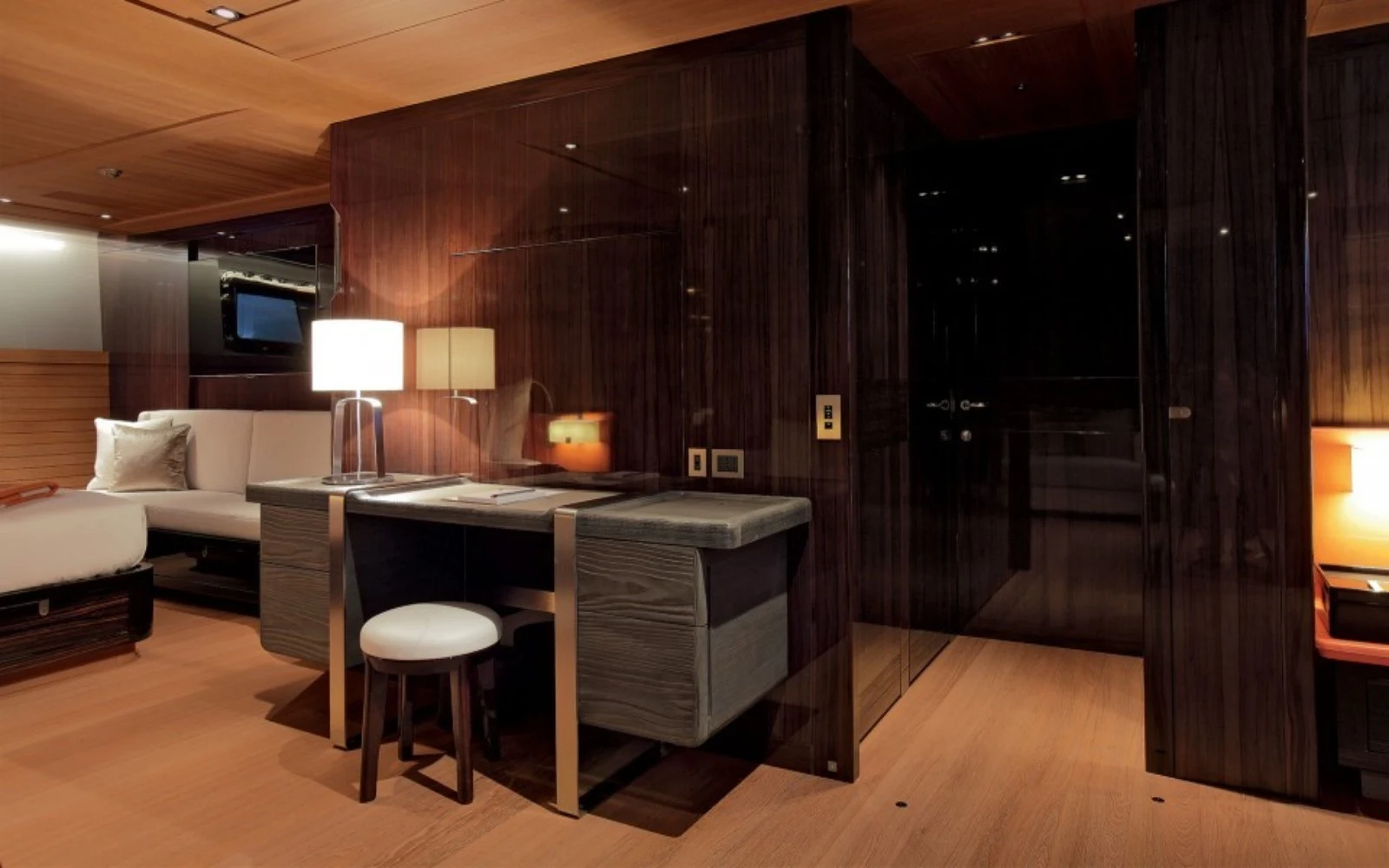 A preview of interior Bedroom cabin