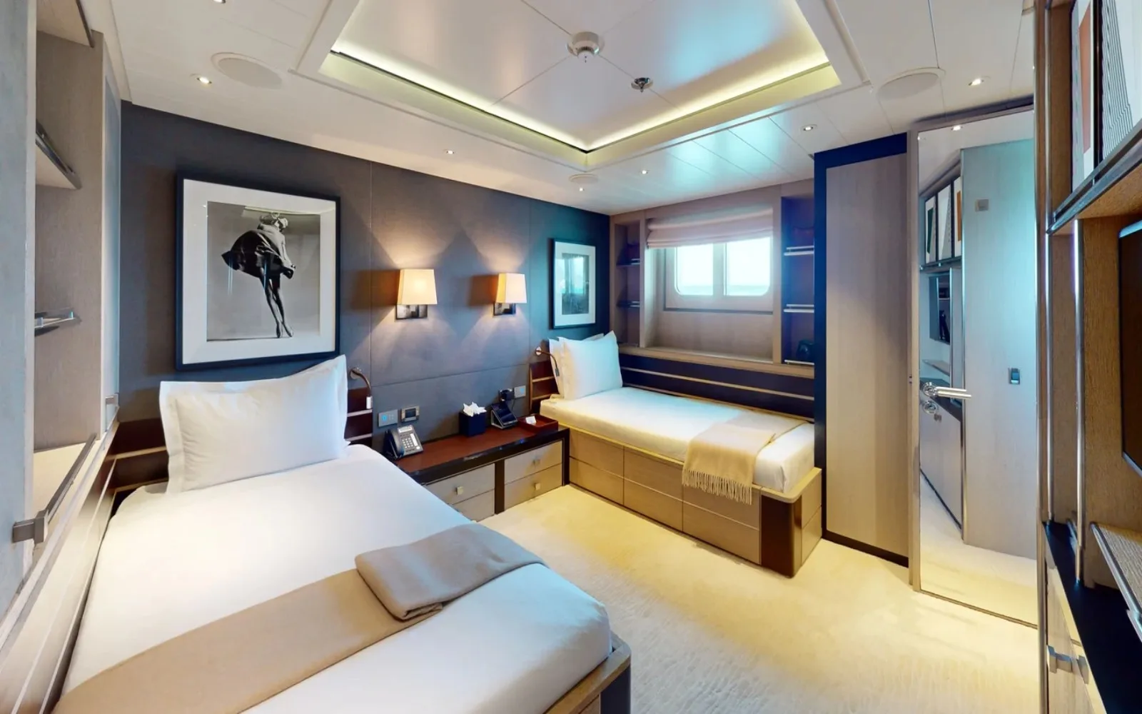 A preview of interior Bedroom cabin