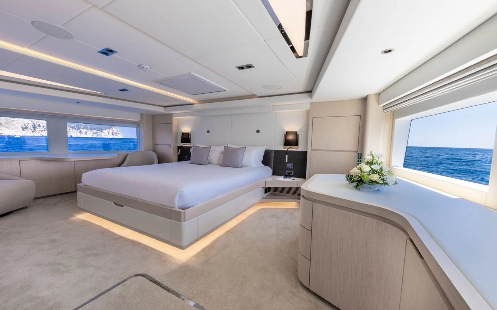 A preview of interior Bedroom cabin