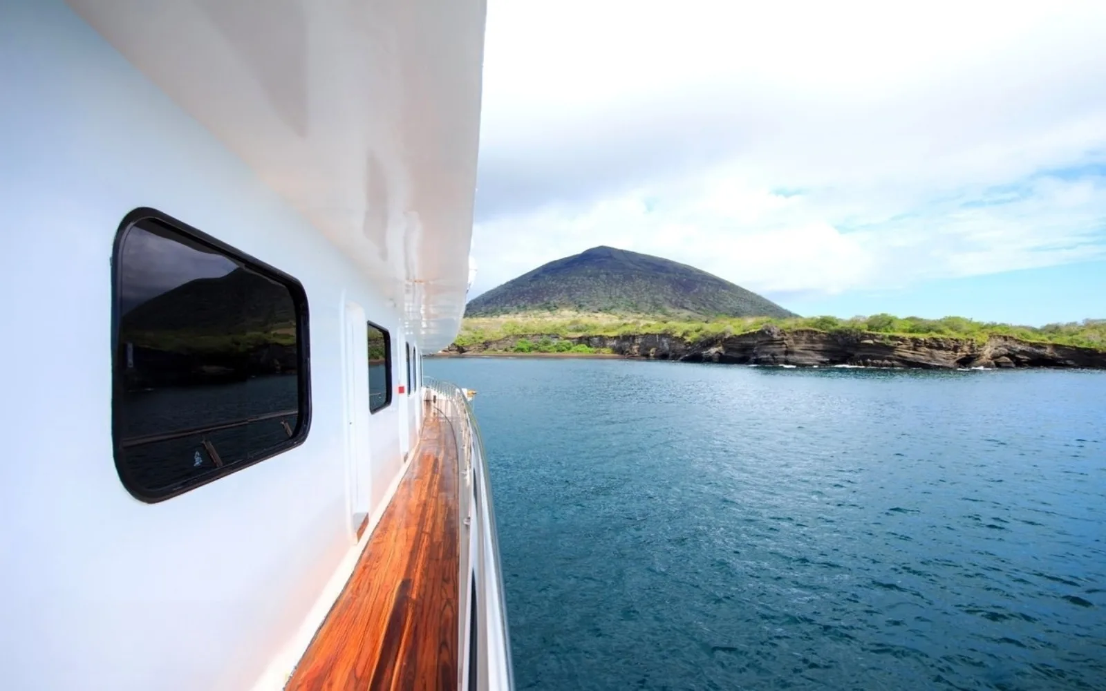 An image of Solaris yacht