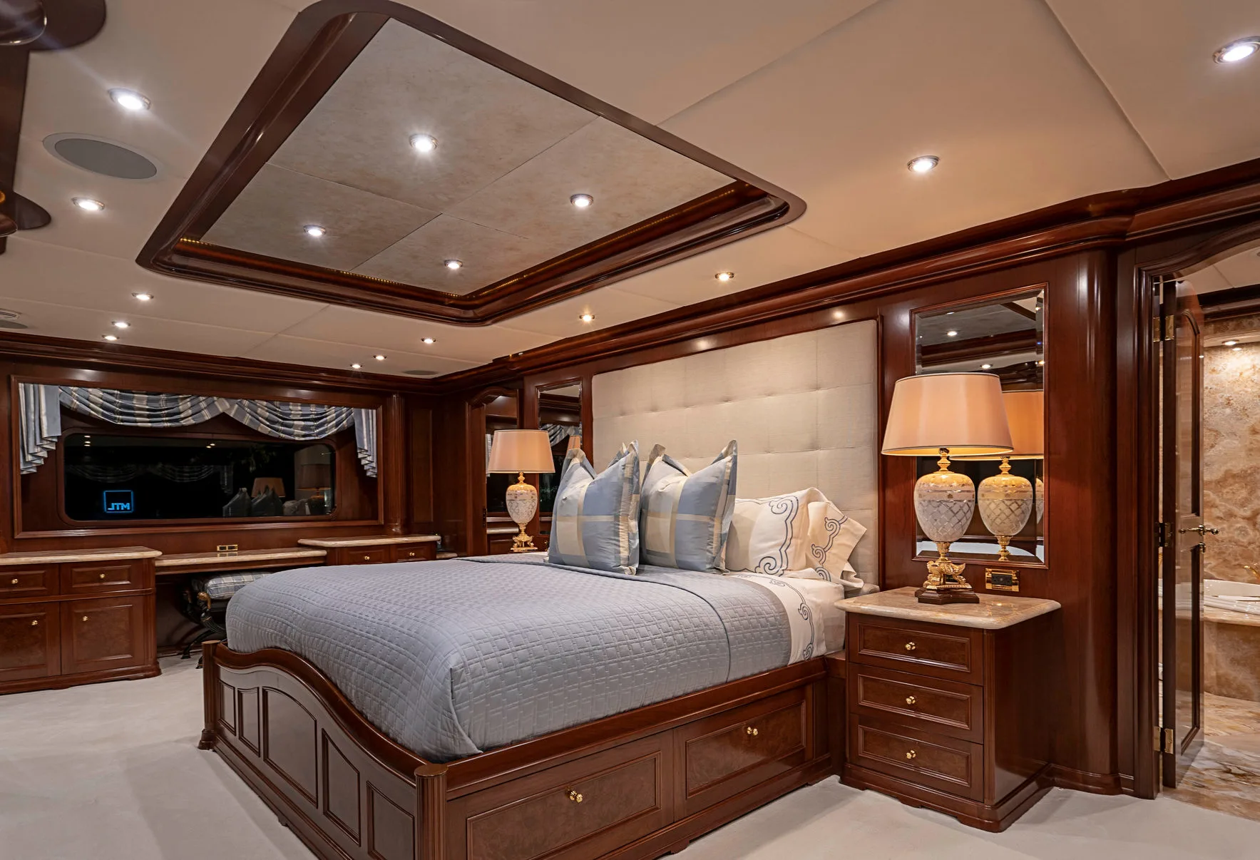An image of Aquasition yacht