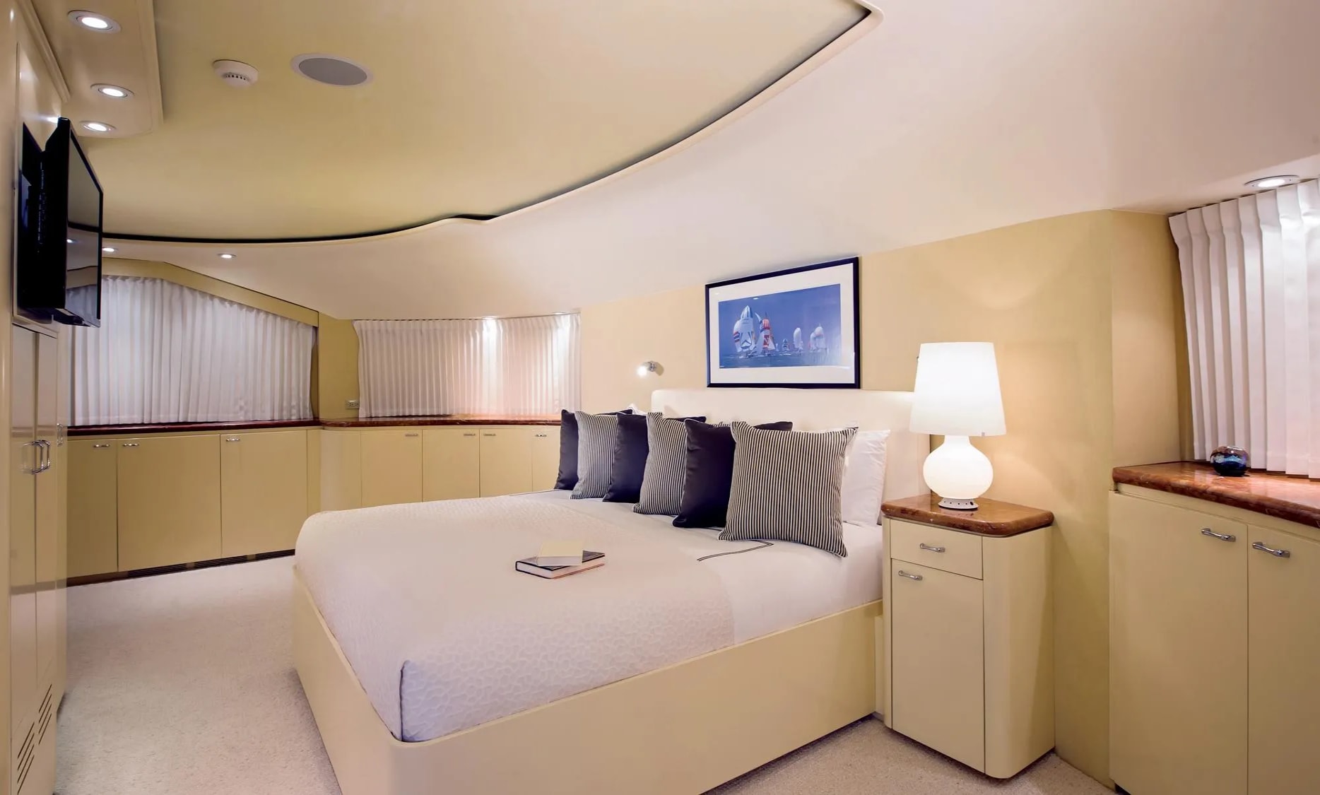 A preview of interior Bedroom cabin