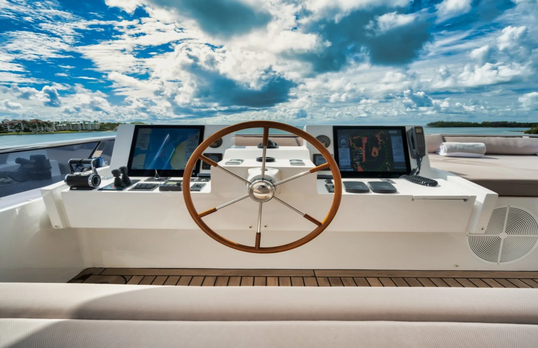 A preview of interior Bridge driving area