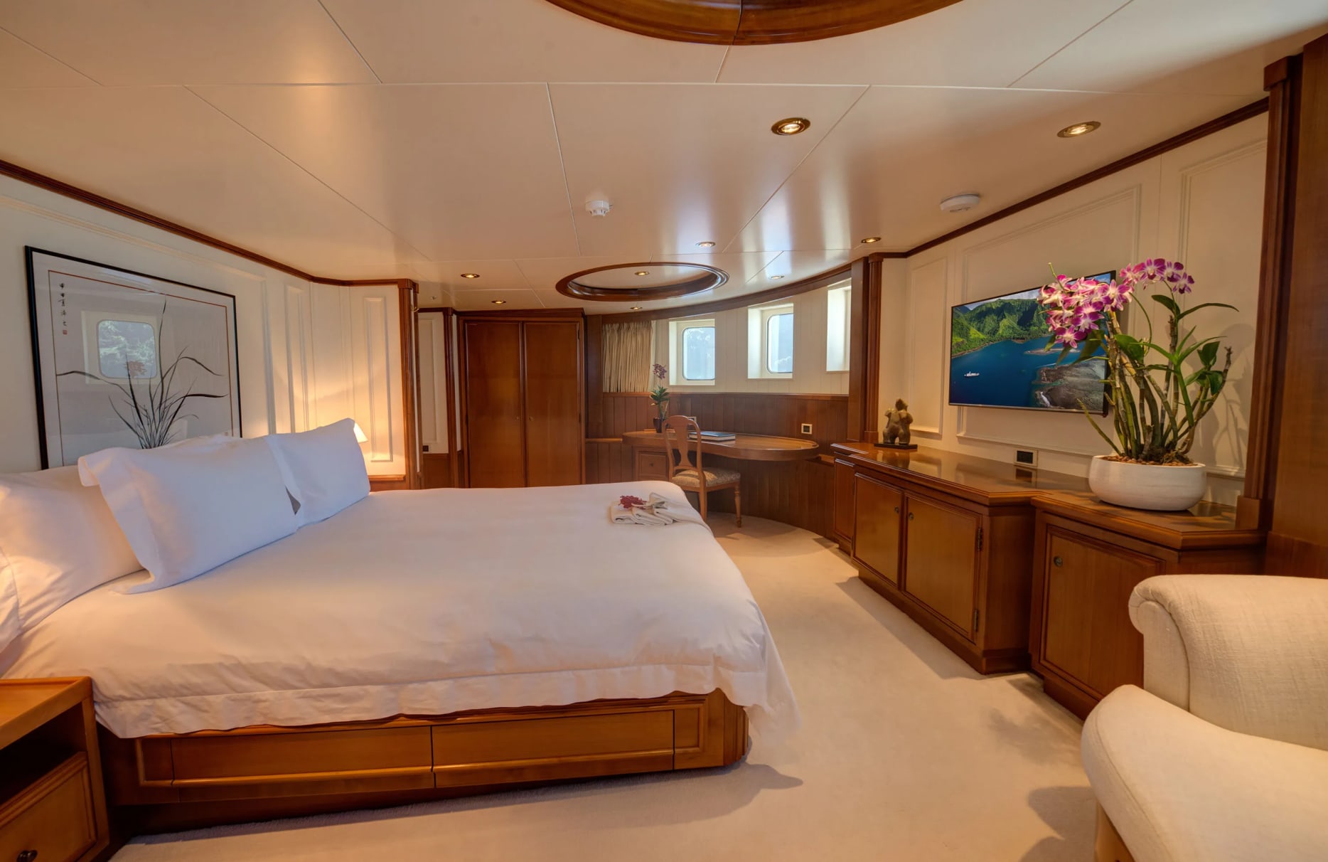 A preview of interior Bedroom cabin