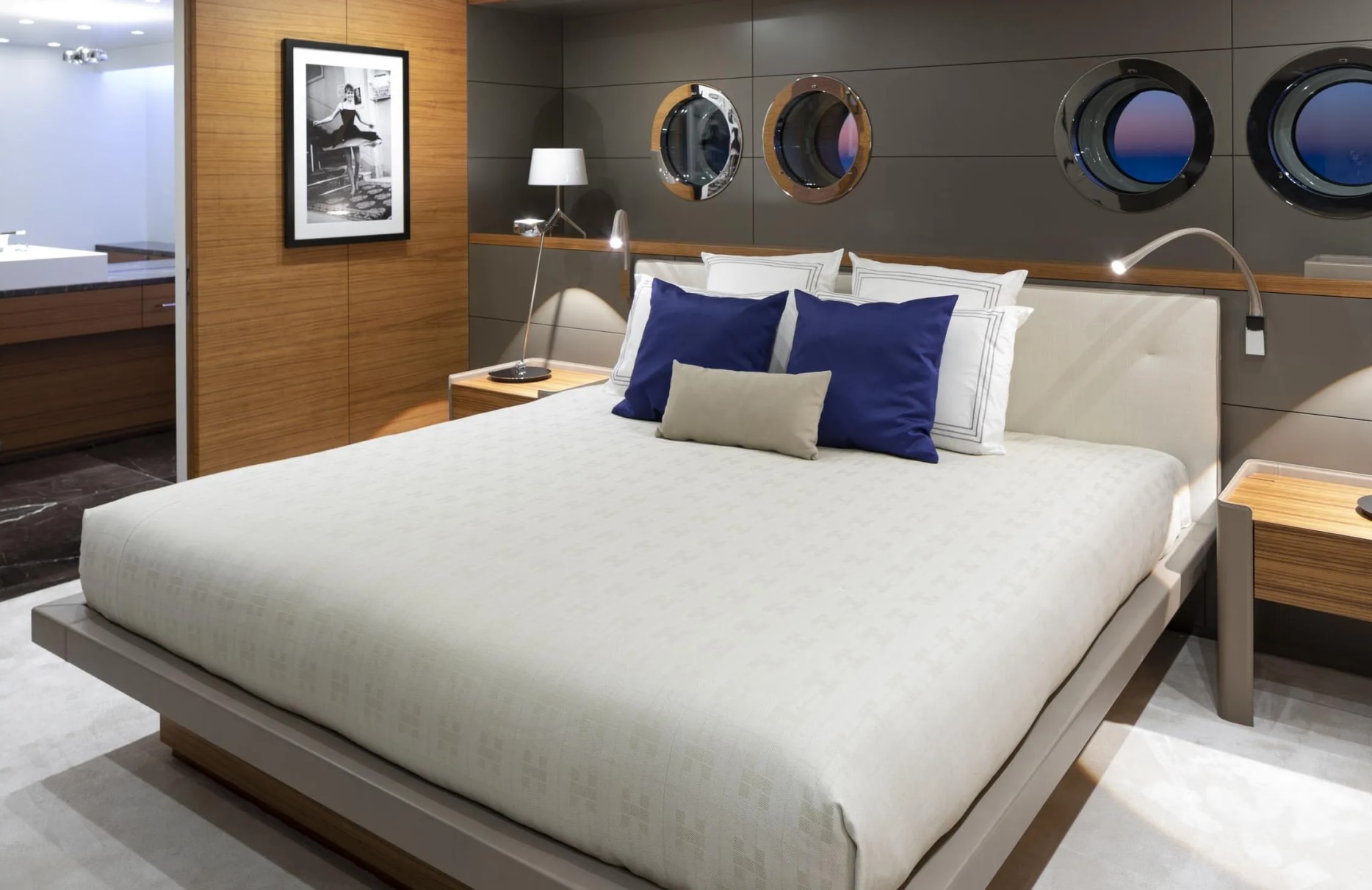 A preview of interior Bedroom cabin