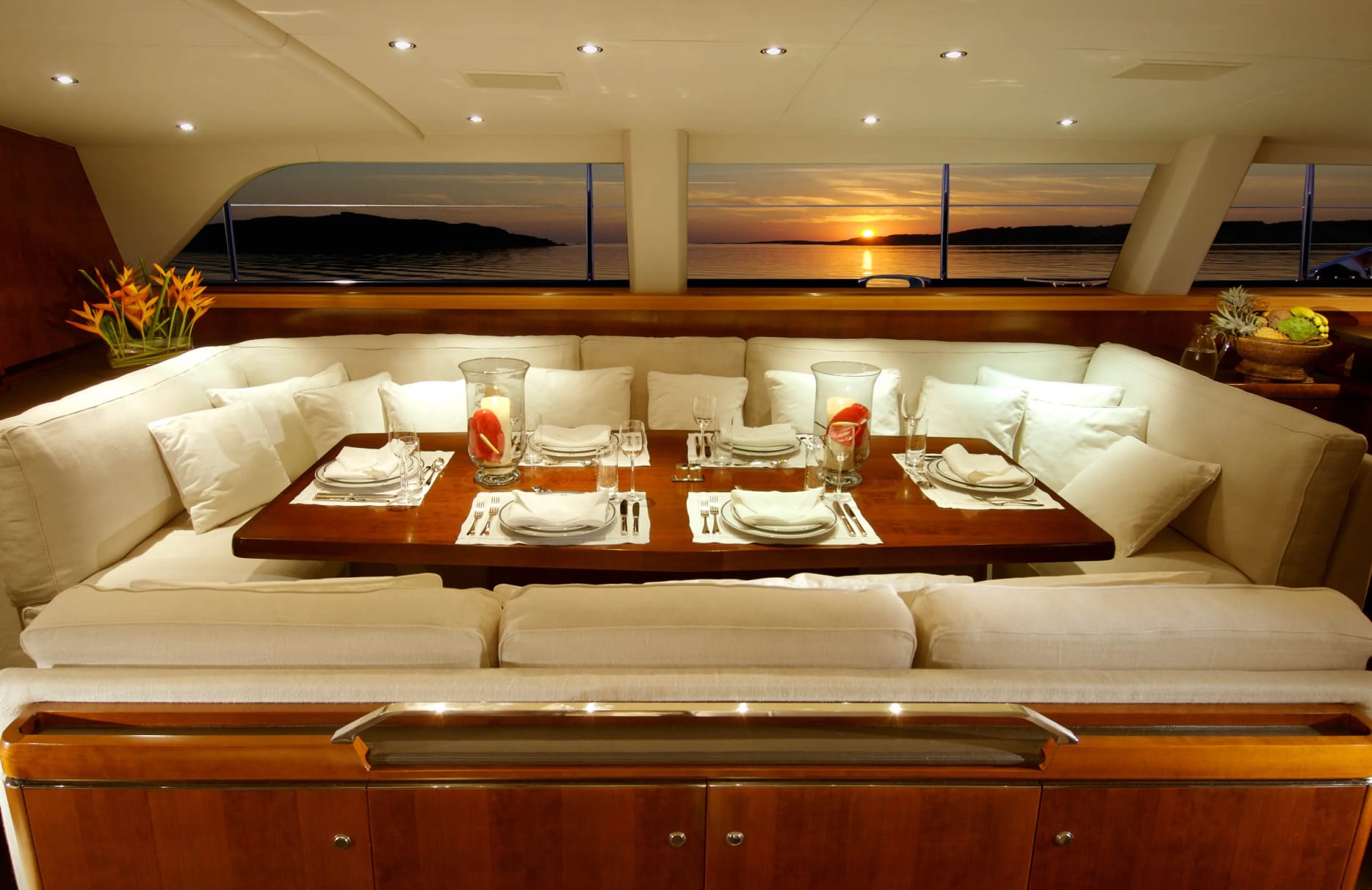 A preview of interior Dining