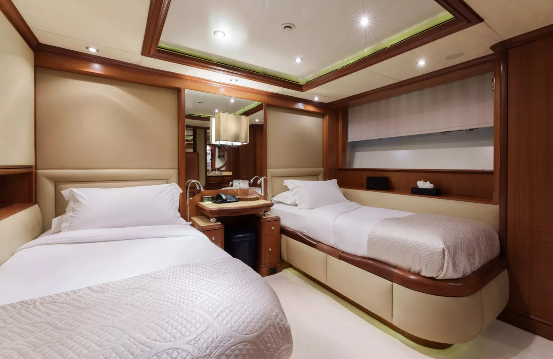 A preview of interior Bedroom cabin