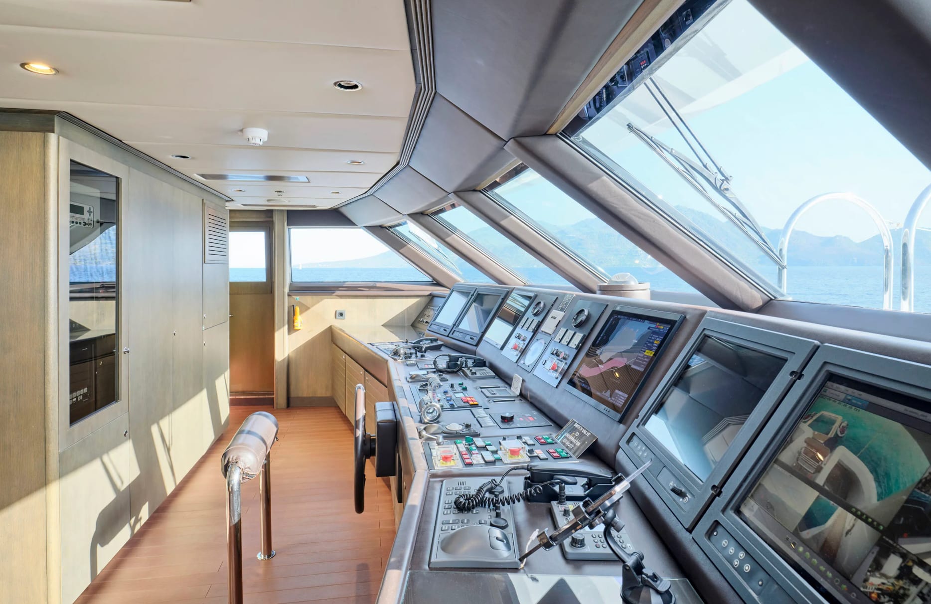 A preview of interior Bridge driving area