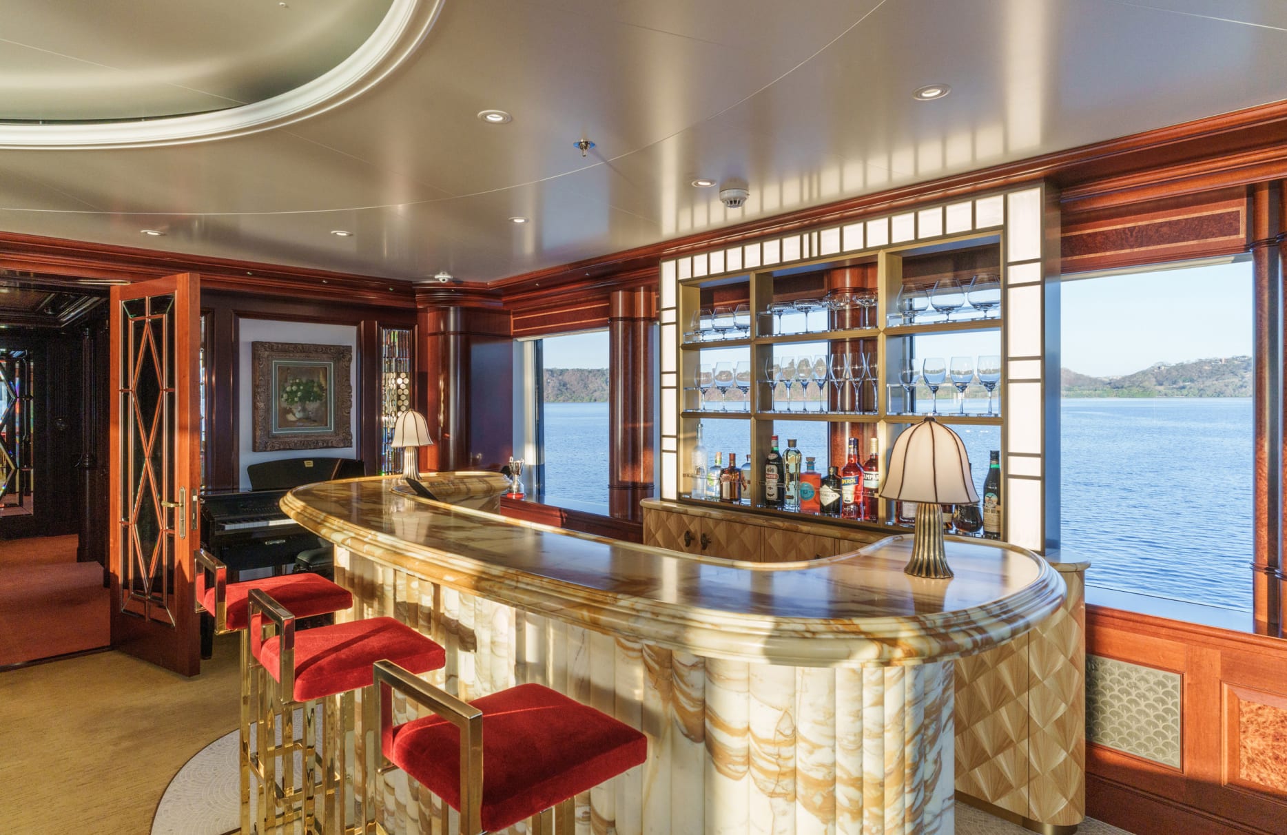 A preview of interior Bar or dance club