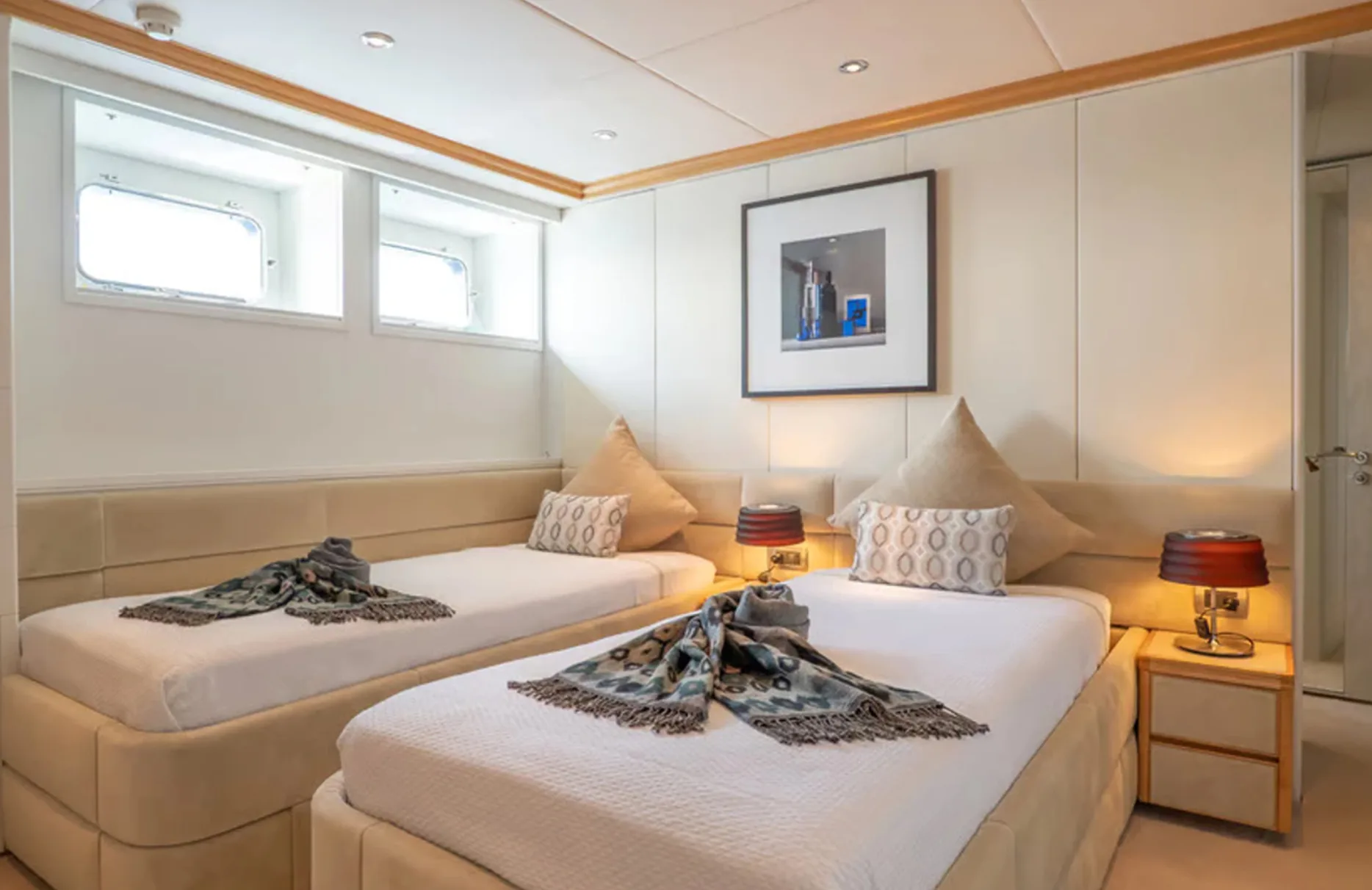 A preview of interior Bedroom cabin