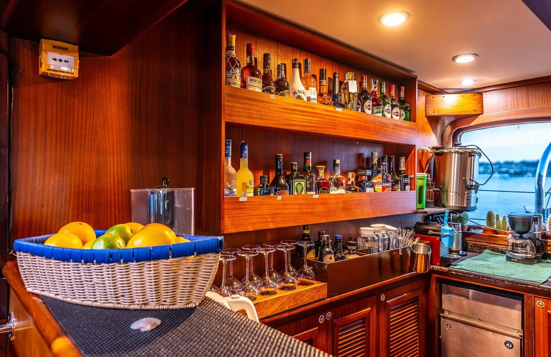 A preview of interior Bar or dance club