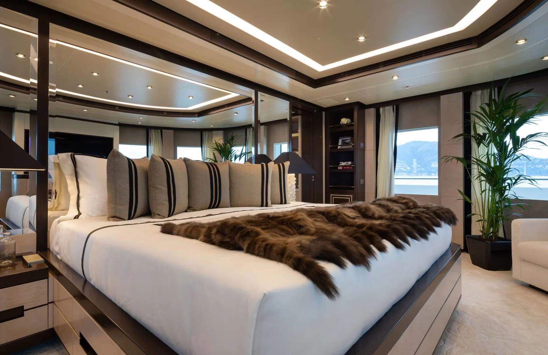 A preview of interior Bedroom cabin