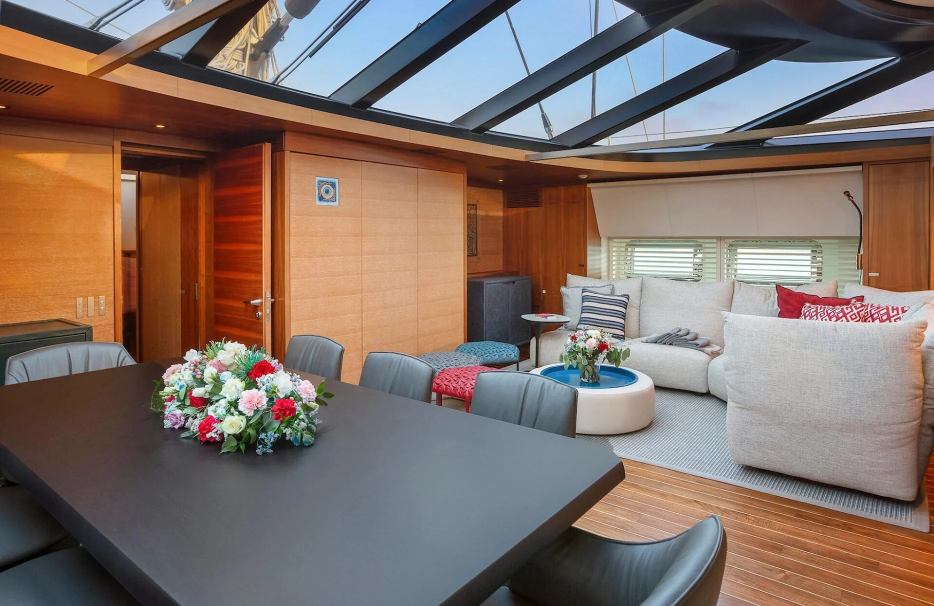 A preview of interior Dining