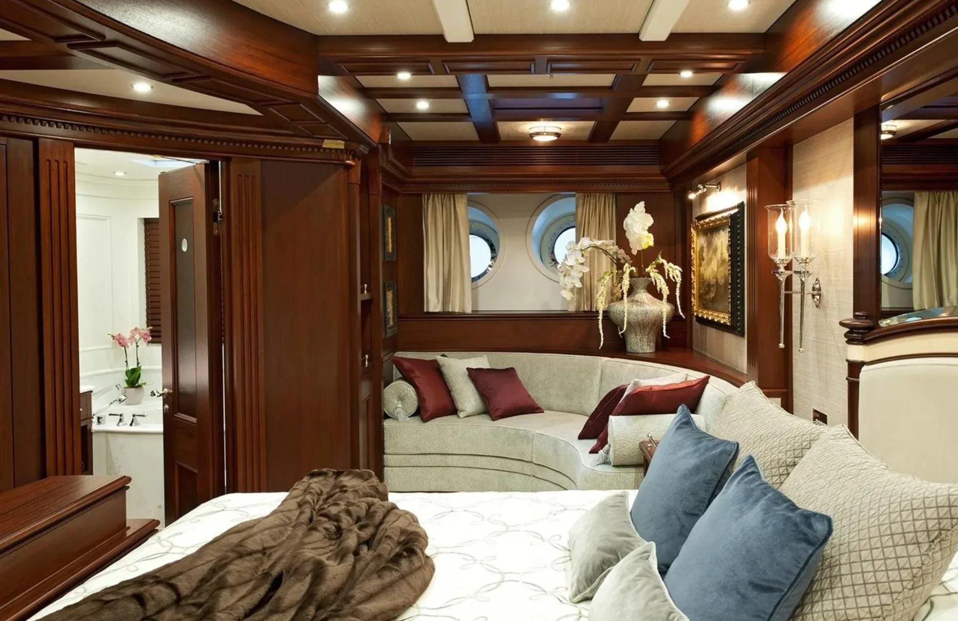 A preview of interior Bedroom cabin