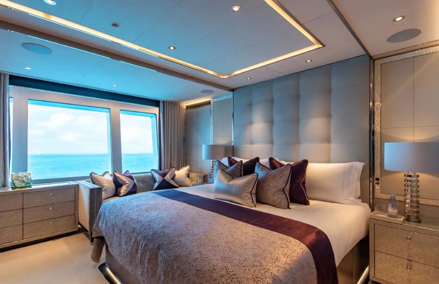 A preview of interior Bedroom cabin