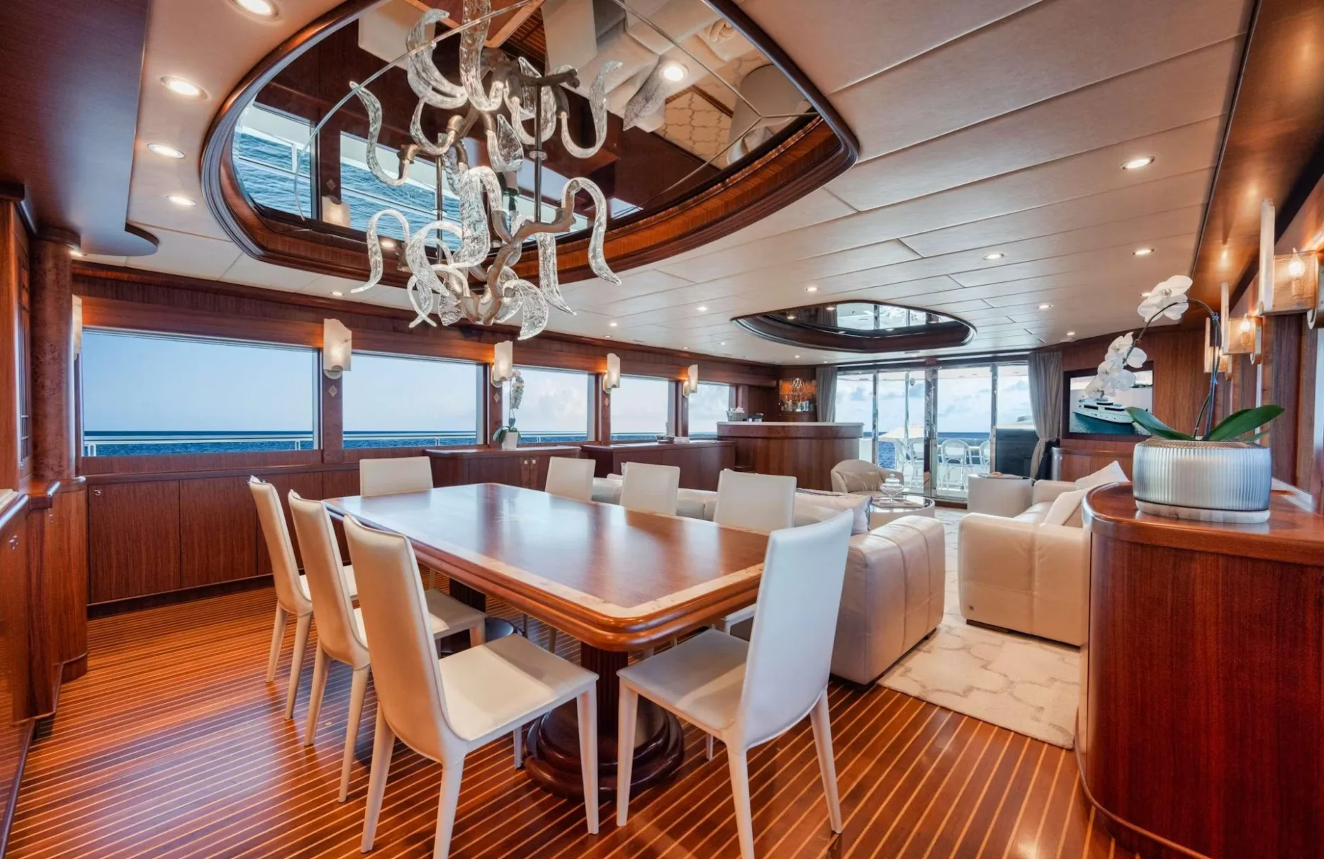 A preview of interior Dining