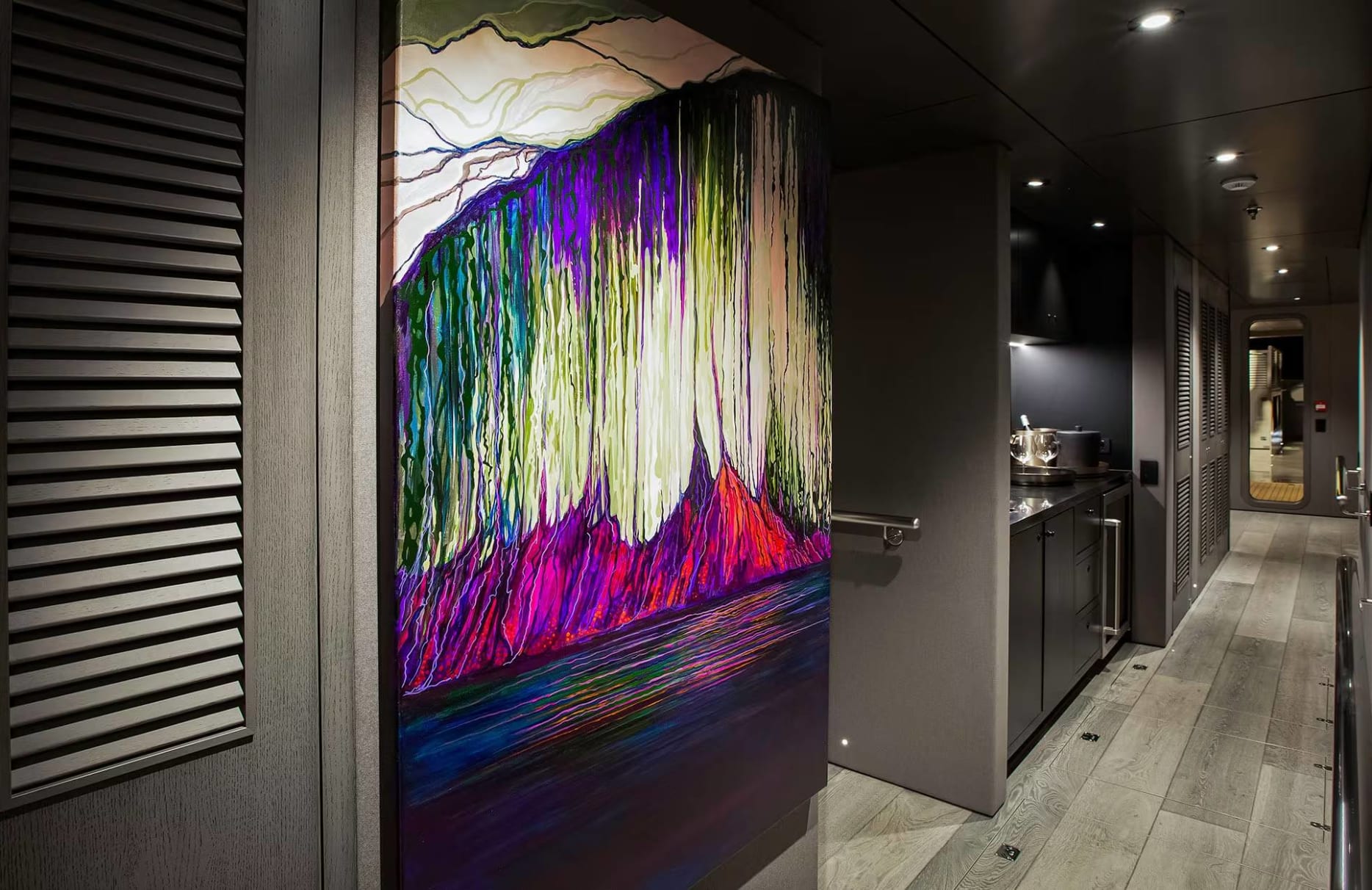 A preview of interior Hallway