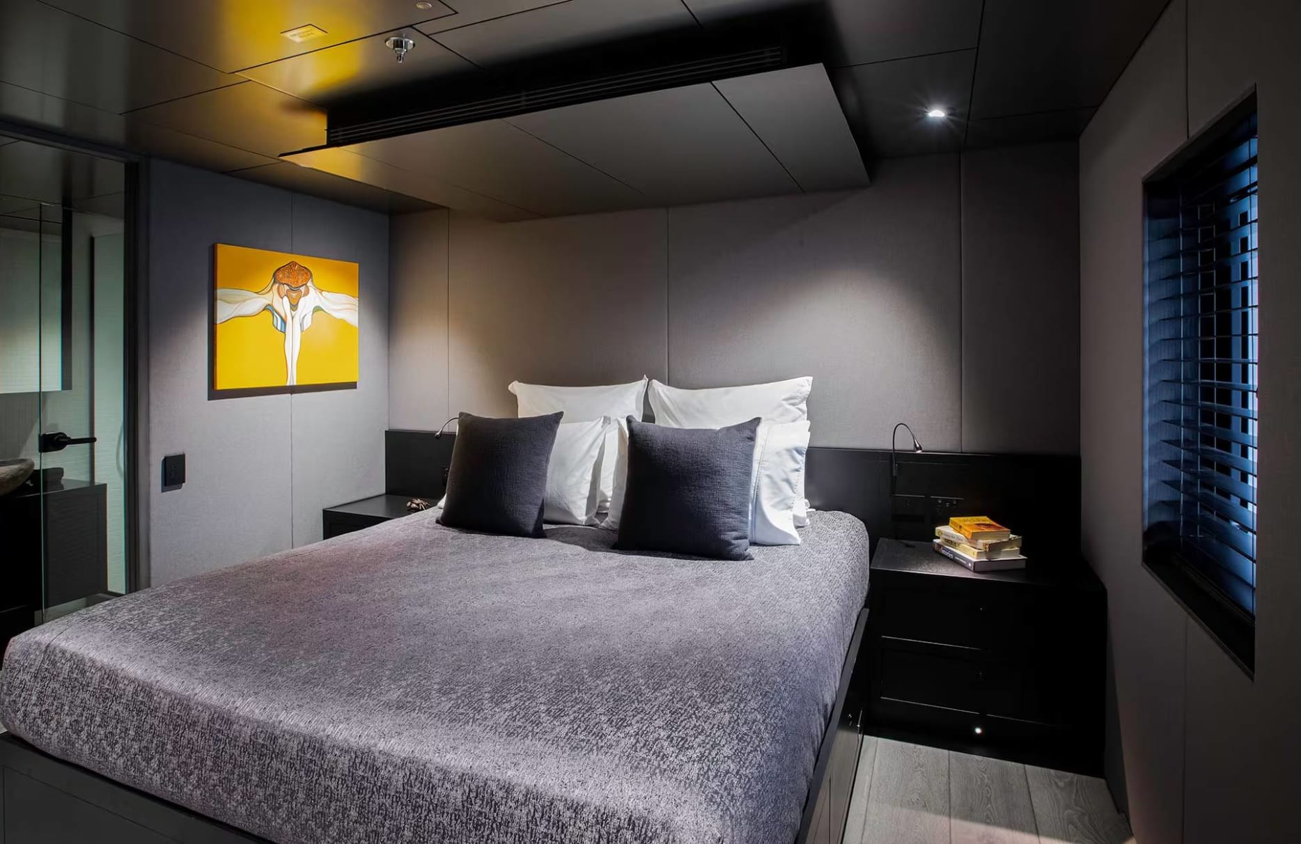 A preview of interior Bedroom cabin