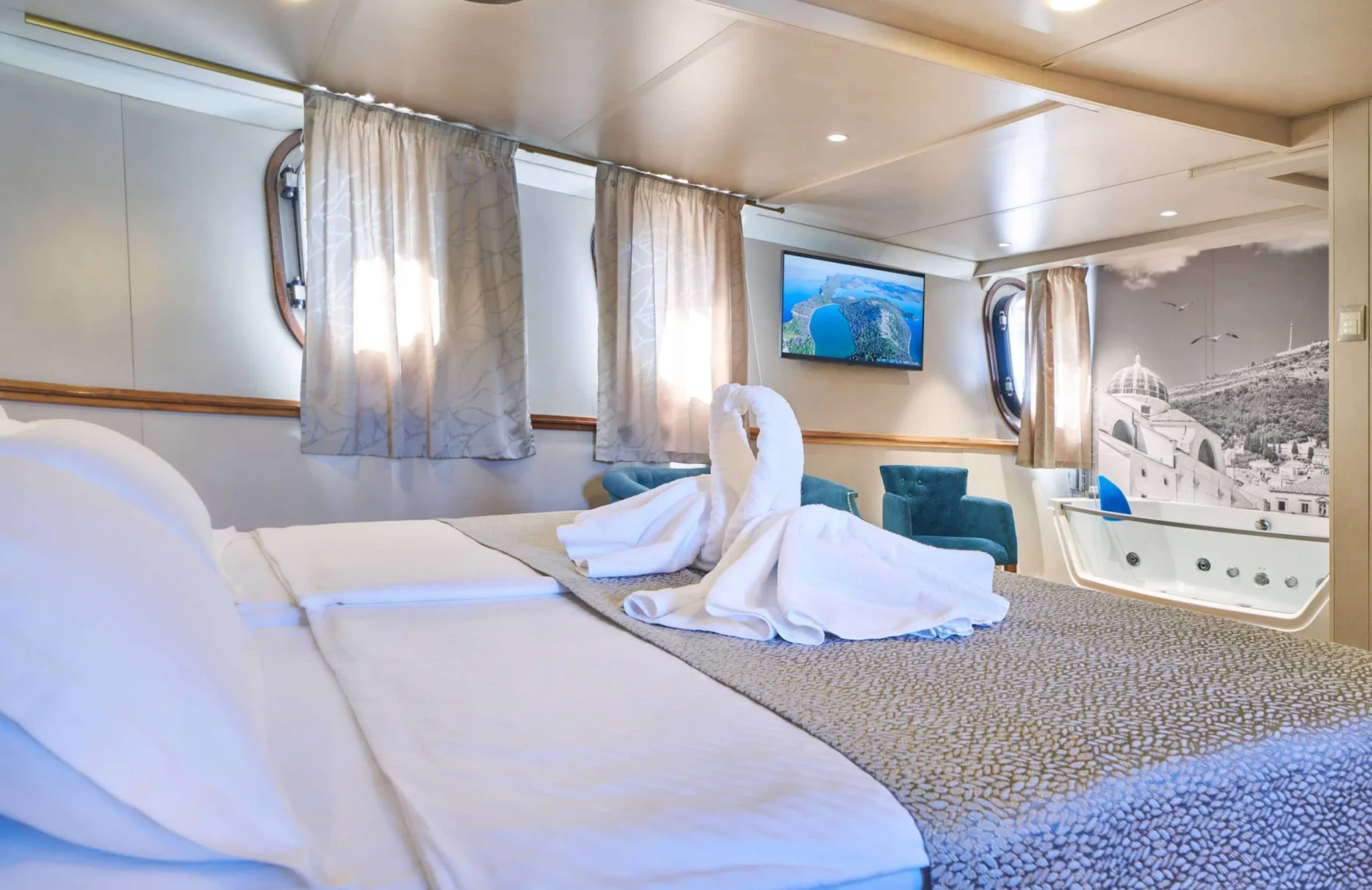 A preview of interior Bedroom cabin