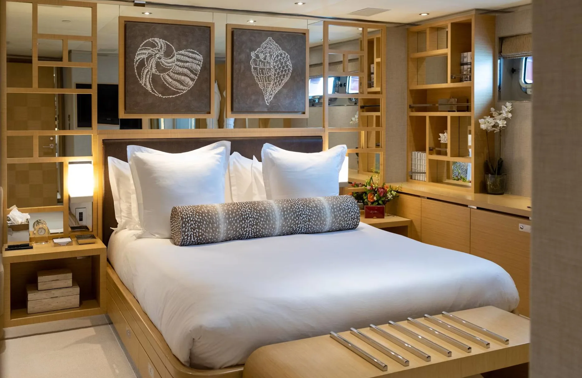 A preview of interior Bedroom cabin