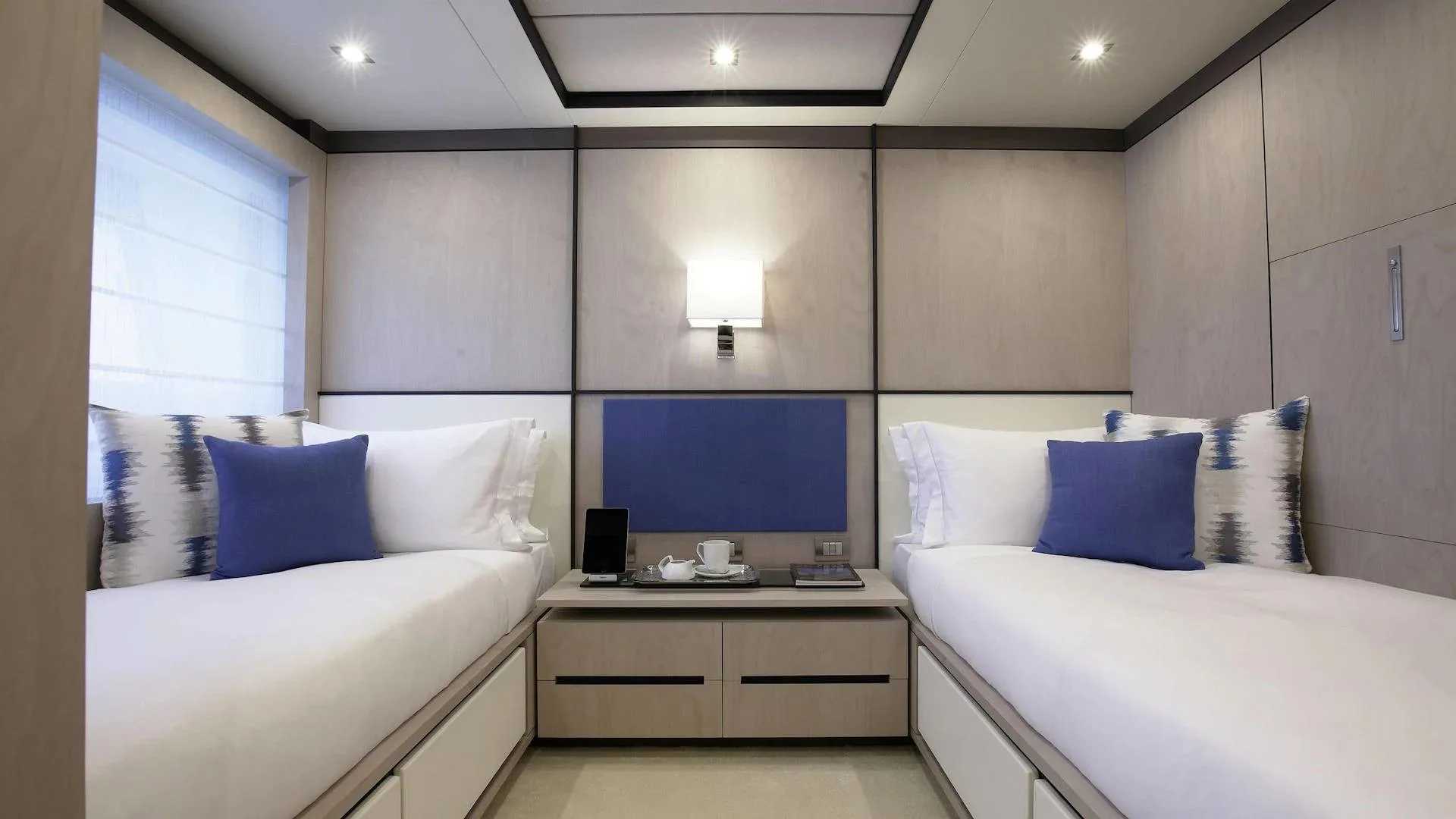 An image of Willow yacht