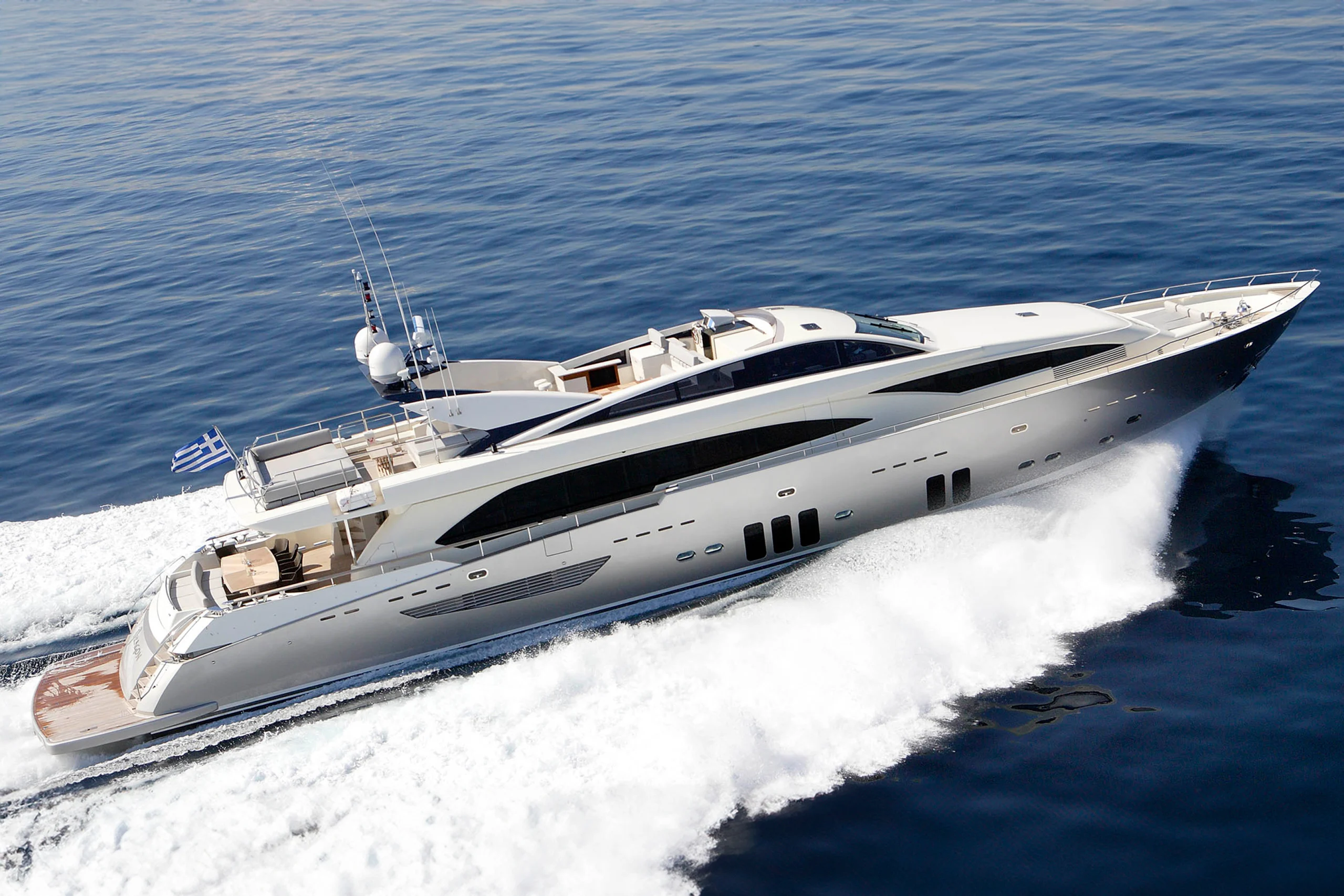 An image of Dragon yacht