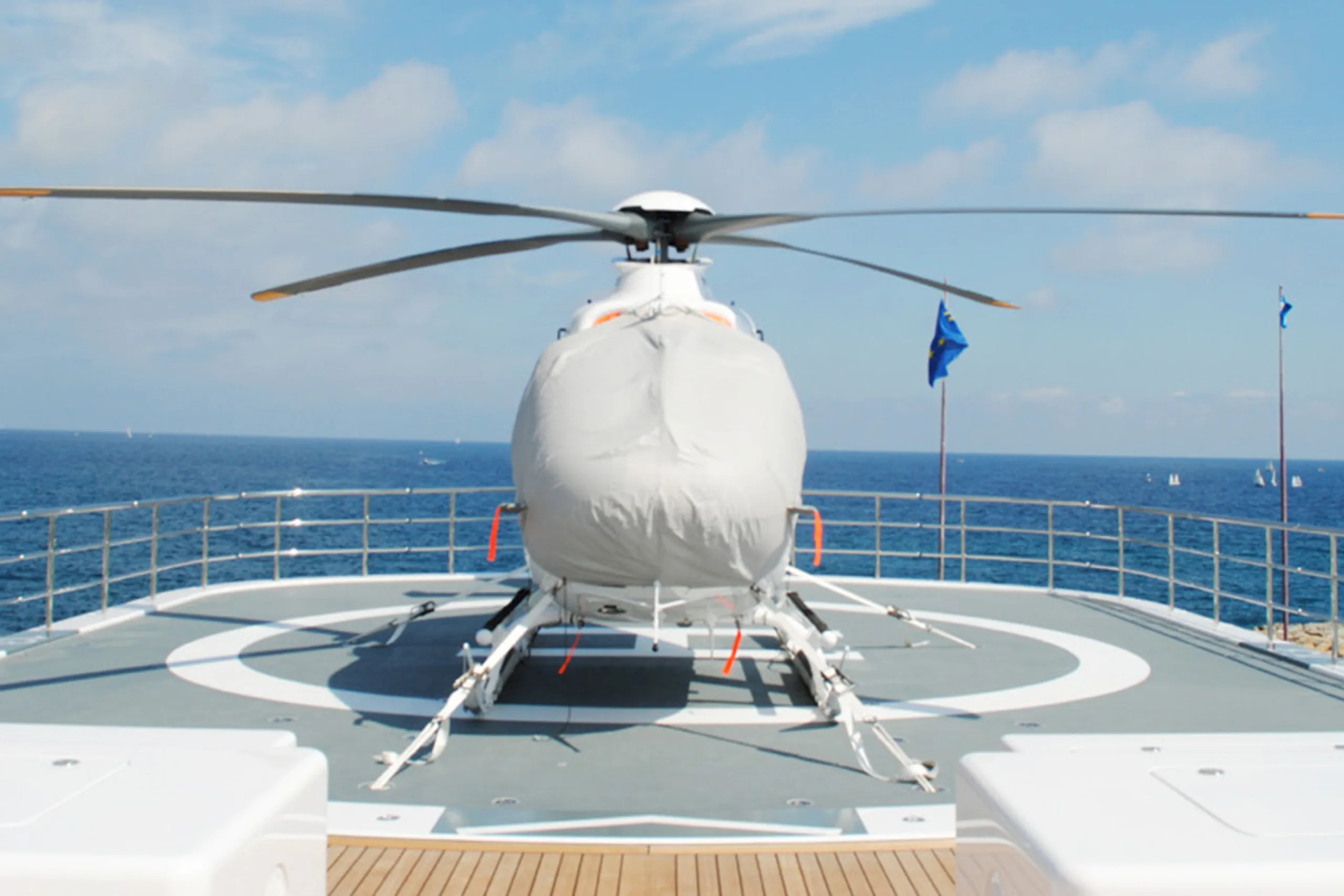 An image of Air yacht