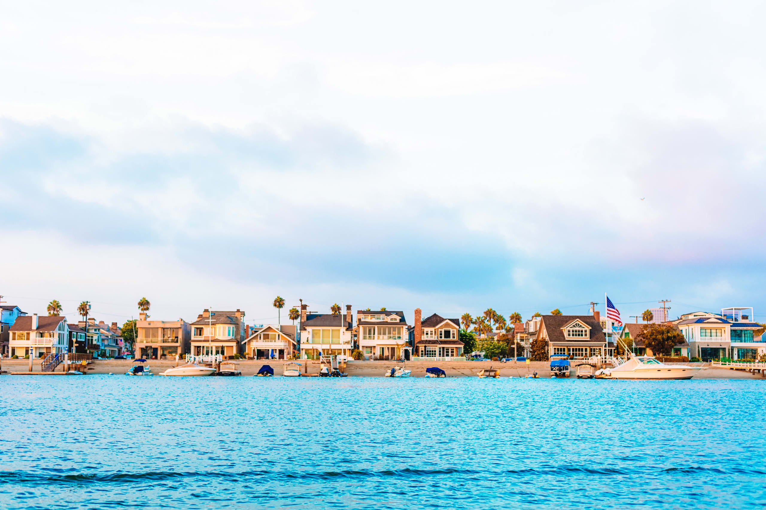 What to Do in Newport Beach: Sailing, Coastal Luxury, and Waterfront Dining