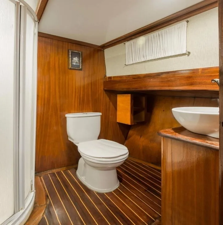 An image of Azra Deniz yacht