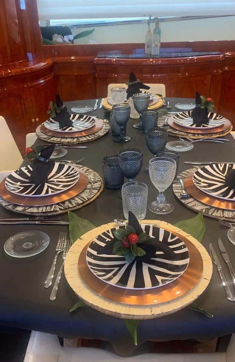 A preview of interior Dining