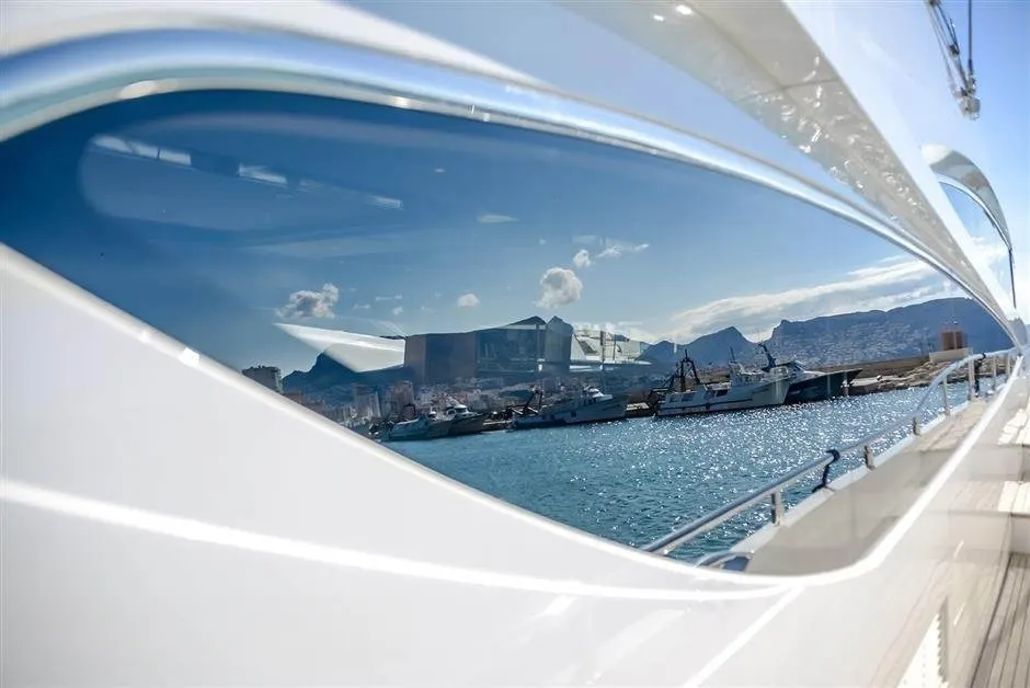 An image of Insieme yacht