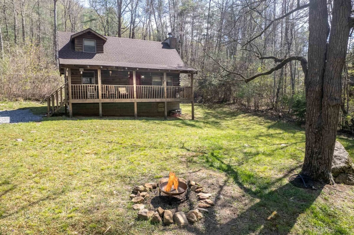 Cedar Creek Cabin