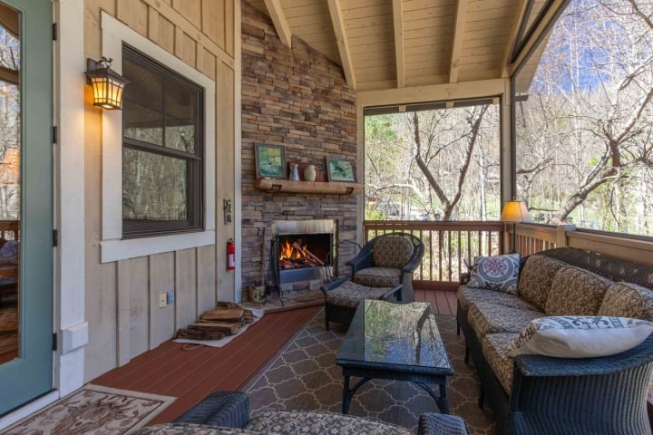 Whispering Creek Retreat at Bear Lake
