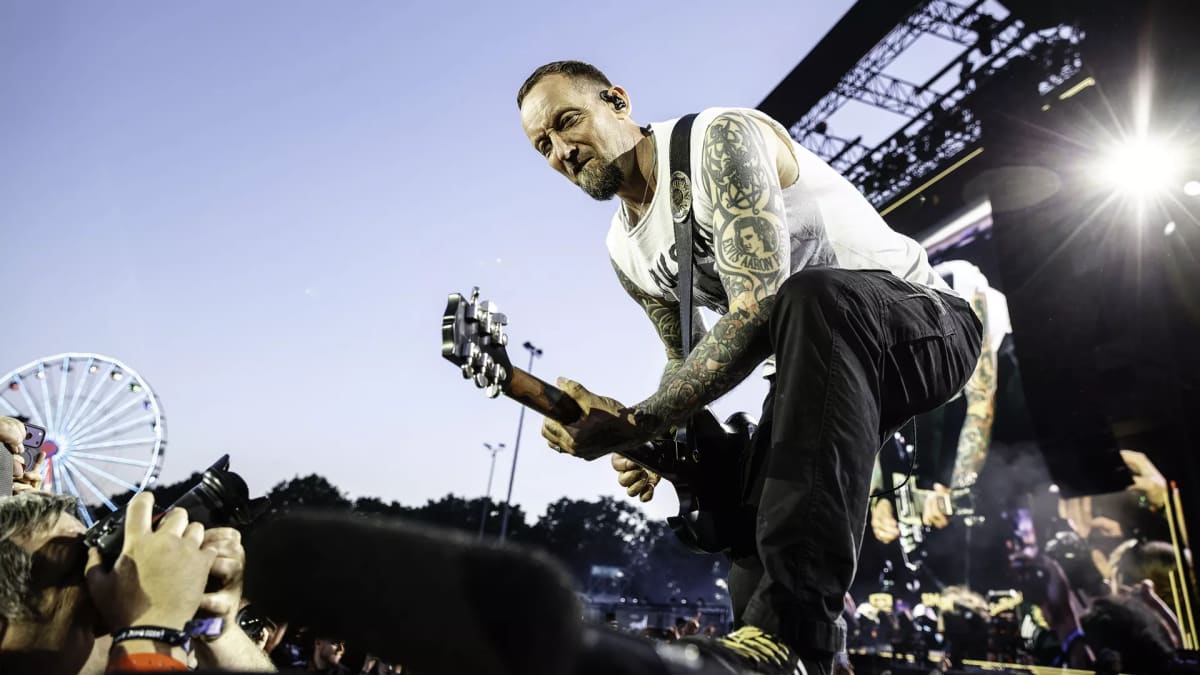 Quando o rock psicodélico pediu passagem no heavy metal do Volbeat