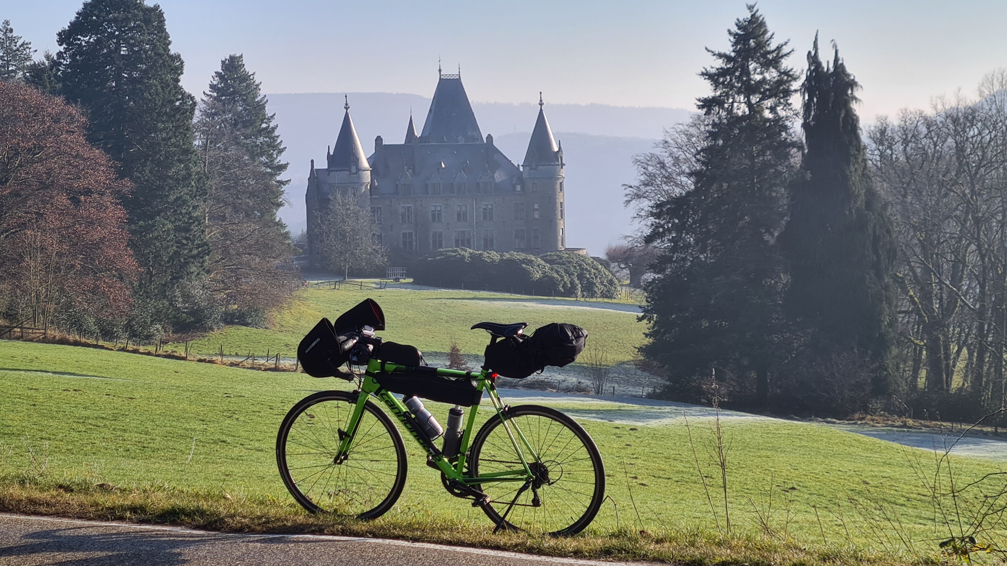 belgium photo a2cbb25d-17e3-5824-8575-a797b17c5318