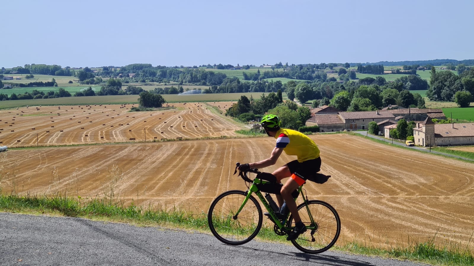 Sport photo b6bd80e0-983f-5f36-b54e-99ca6934d093