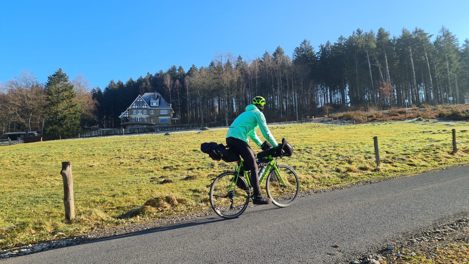 belgium photo 227c1ff6-6e50-5020-889a-3e3b3890f51a