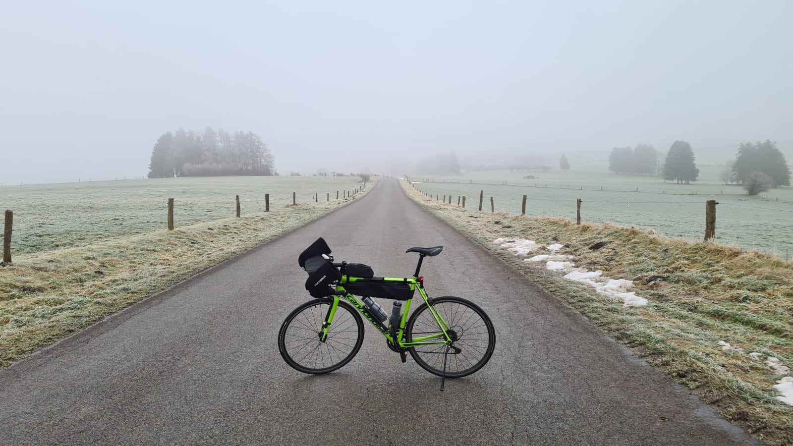 belgium photo 4d5e3cf0-16ca-560b-8aa3-dbcbaeb89d71