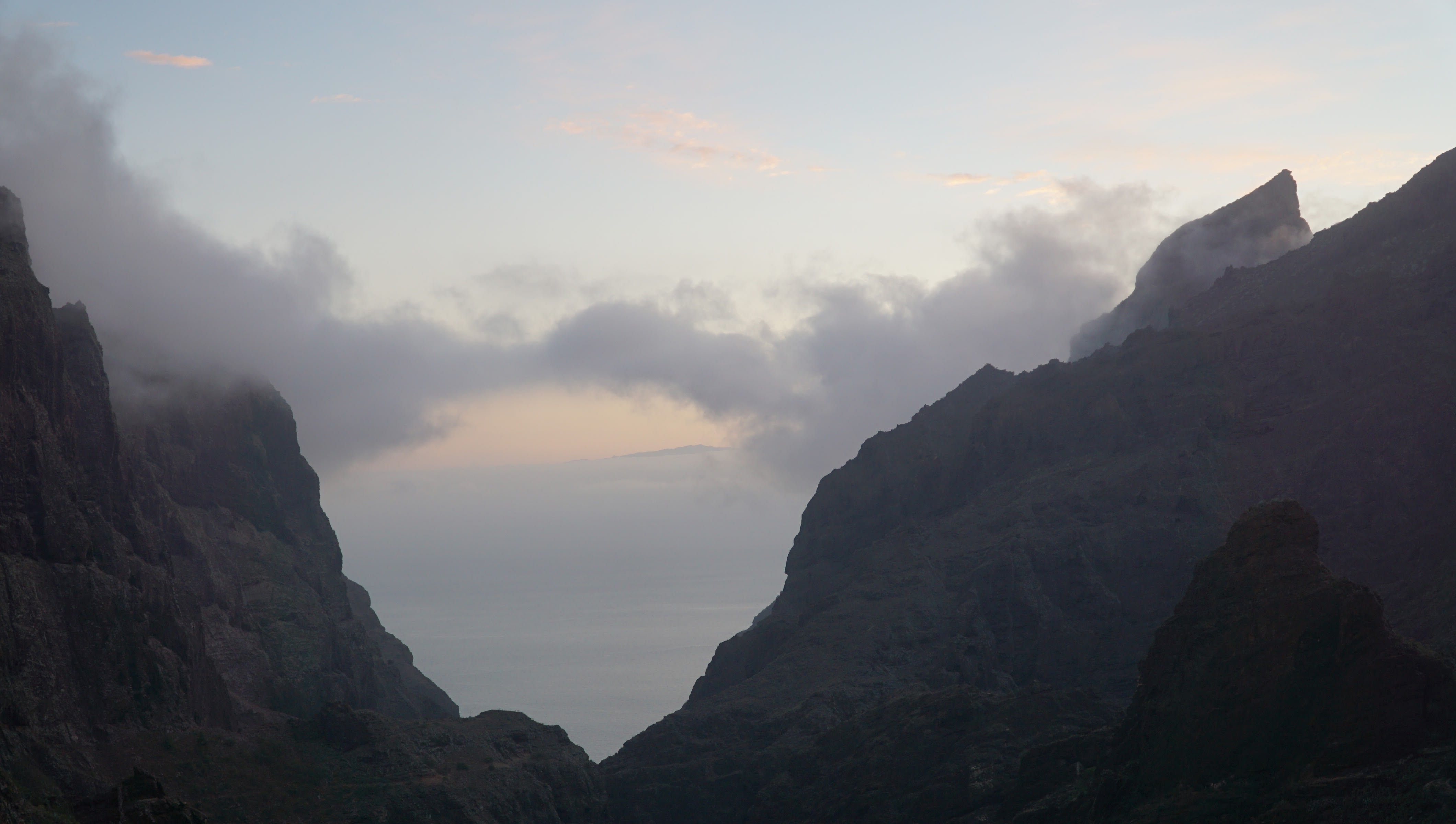 tenerife photo e7a93933-65e0-5d8f-9d57-4a3a53141f9f